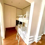 Апартаменты Premium Apartment - Parking, Pool And Beach Access