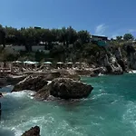 Premium - Parking, Pool And Access Appartement Vlorë