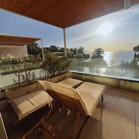 Apartment Luxury - Parking, Pool And Access *