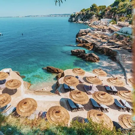 Apartment Luxury - Parking, Pool And Access